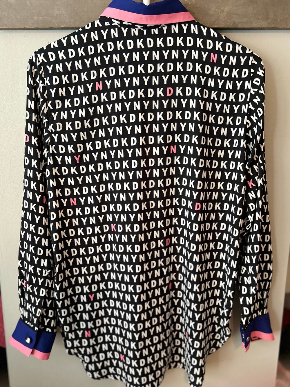 DKNY blouse - Picture 6 of 11